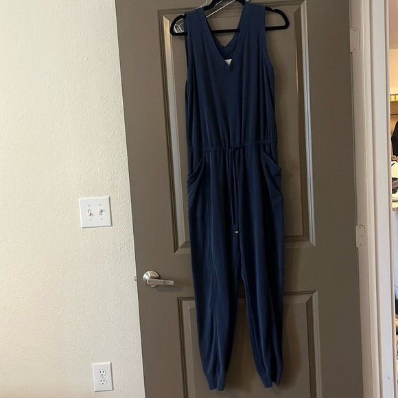 Lou & Grey Sandwashed Sleeveless Jumpsuit - Picture 3 of 6